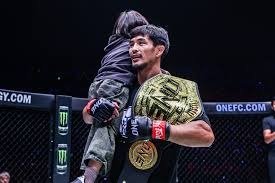 巴萨球员马丁选巴萨队史最佳阵容：梅西领衔！