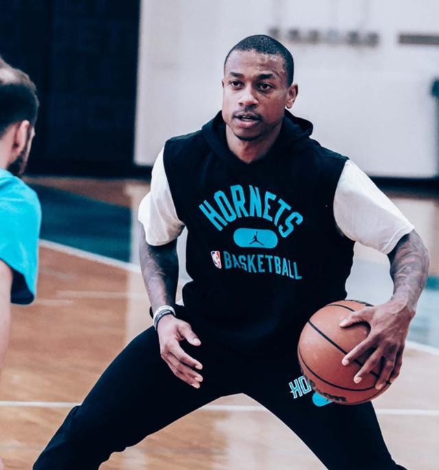 劳德的唇语 劳德的唇语